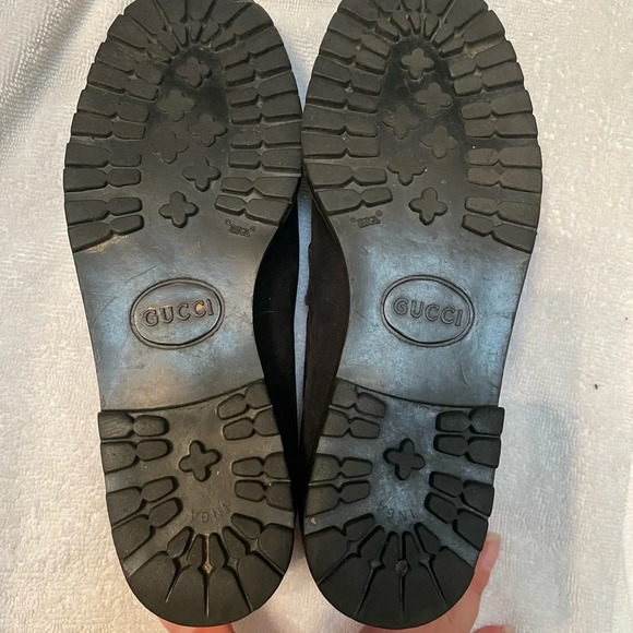 Gucci Black Suede Loafers with Gold Hardware - Picture 4 of 8